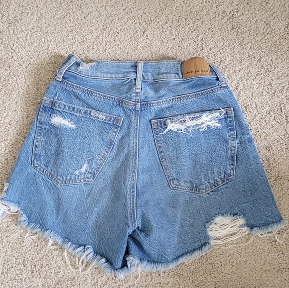 American Eagle Outfitters Distressed Jean Shorts Size 0 - Picture 2 of 11